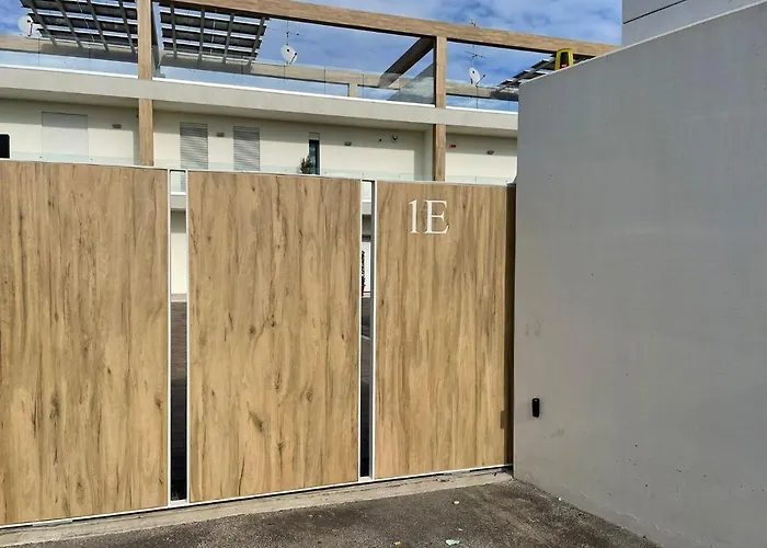 Airport ベッド・アンド・ブレックファスト バーリ